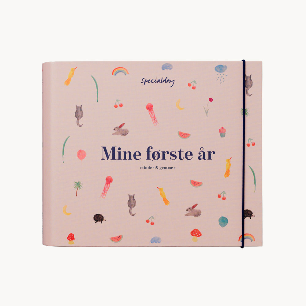 barnets bog - mine første år - rosa album