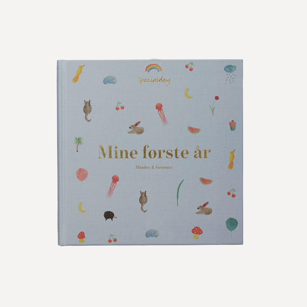 barnets bog - mine første år - blå bog
